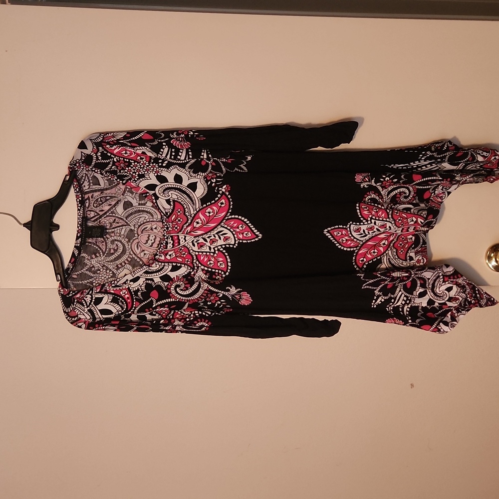 Long XL black, white and pink knit top.